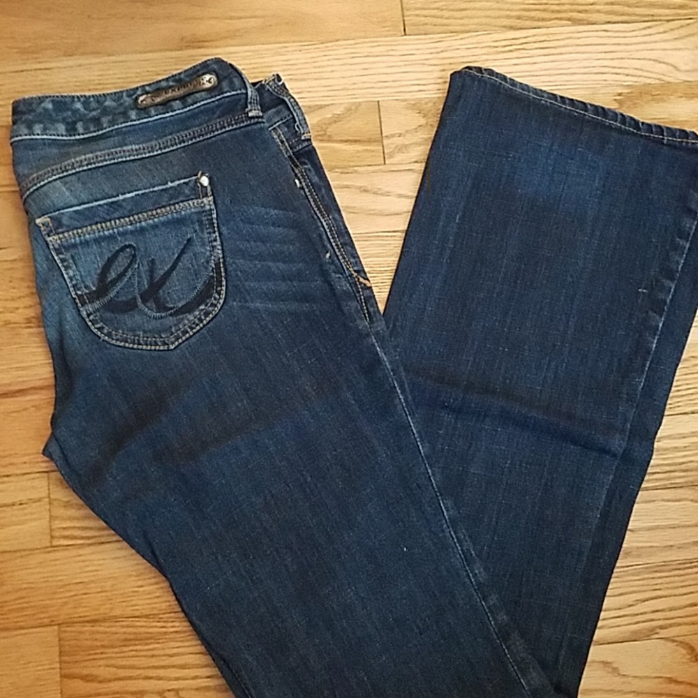 Express Jeans. Size 9/10. Bootcut.
